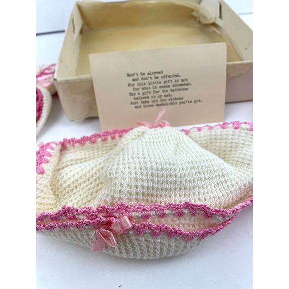 VTG 3 Crochet Washcloths Gift Set Unique Typed Note White with Pink Border - Picture 13 of 16